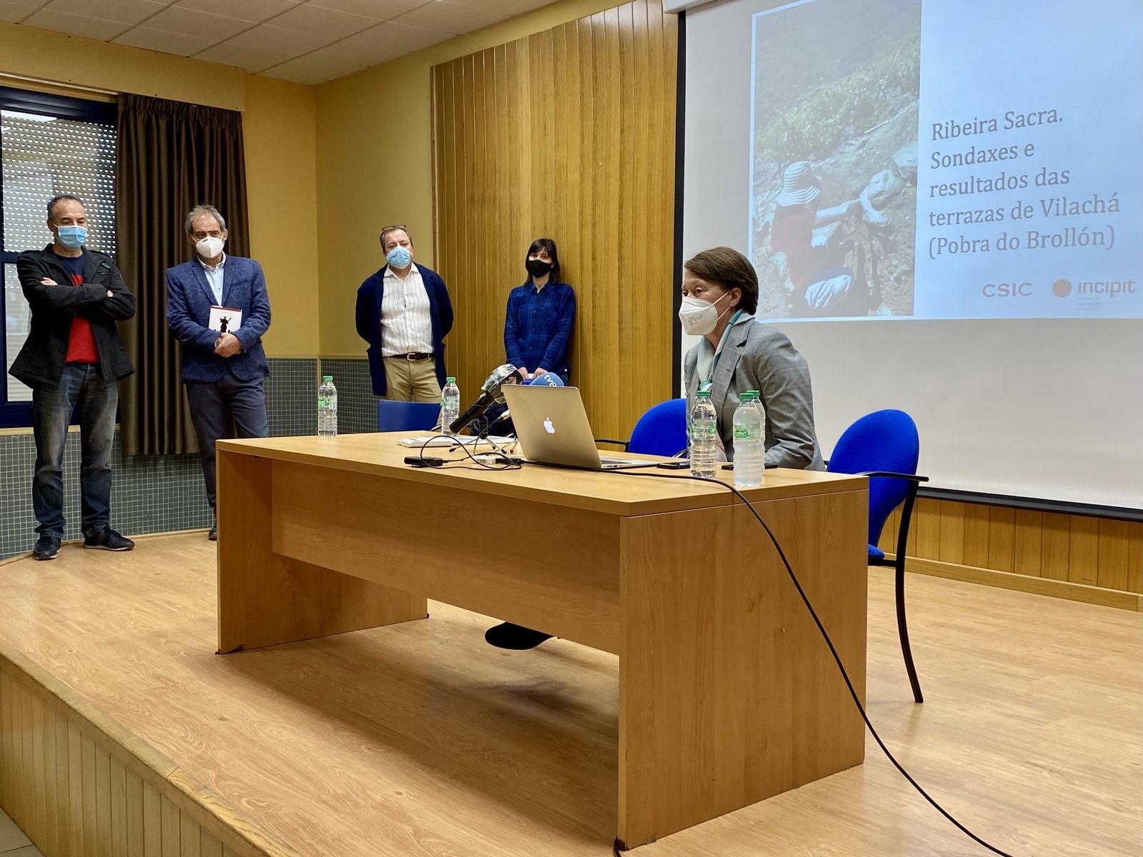 Imaxe de: Un estudo da Xunta e o CSIC sitúa a orixe das terrazas da Ribeira Sacra no século X e reforza a súa singularidade mundial